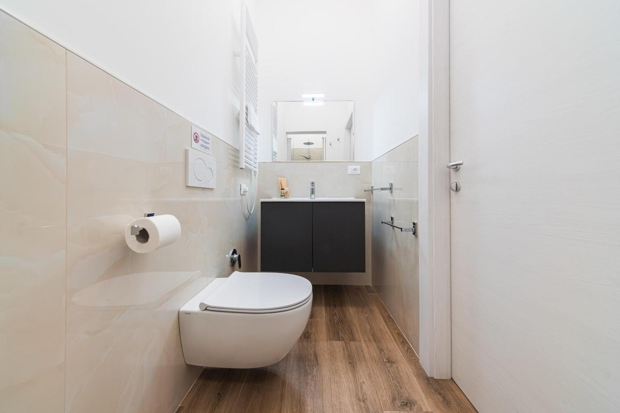 New - Venturini Suites In Bologna Centre ภายนอก รูปภาพ